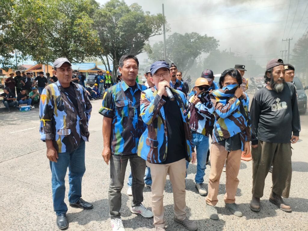 Demo di Wilmar ikut mengawal Marwah LAM Dumai 13 Februari 2025